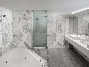 Presidential Suite, 1 King Bed - The Sydney Boulevard Hotel by Accor (Woolloomooloo)