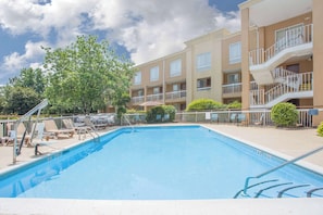 Seasonal outdoor pool