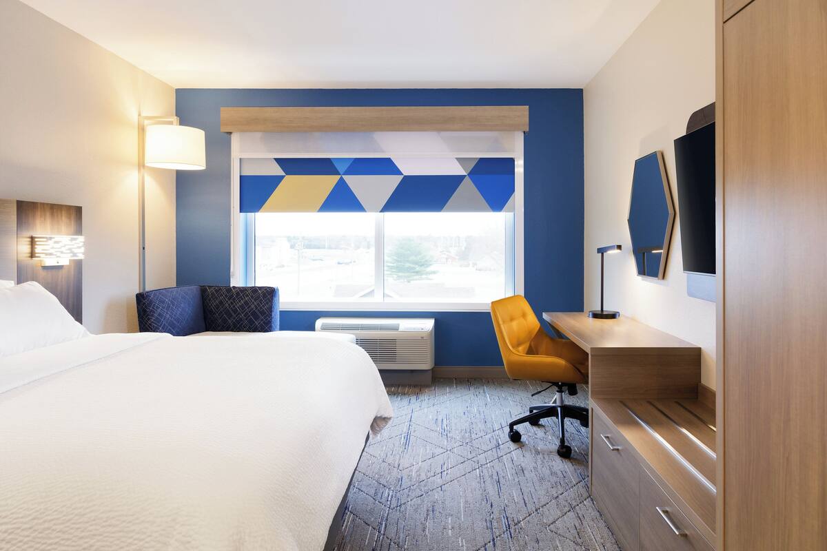 1 bedroom, desk, iron/ironing board, free WiFi