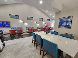 Free buffet breakfast