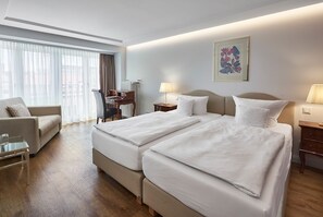 Triple Room | Room amenity - Hotel Kraft München (Munich)
