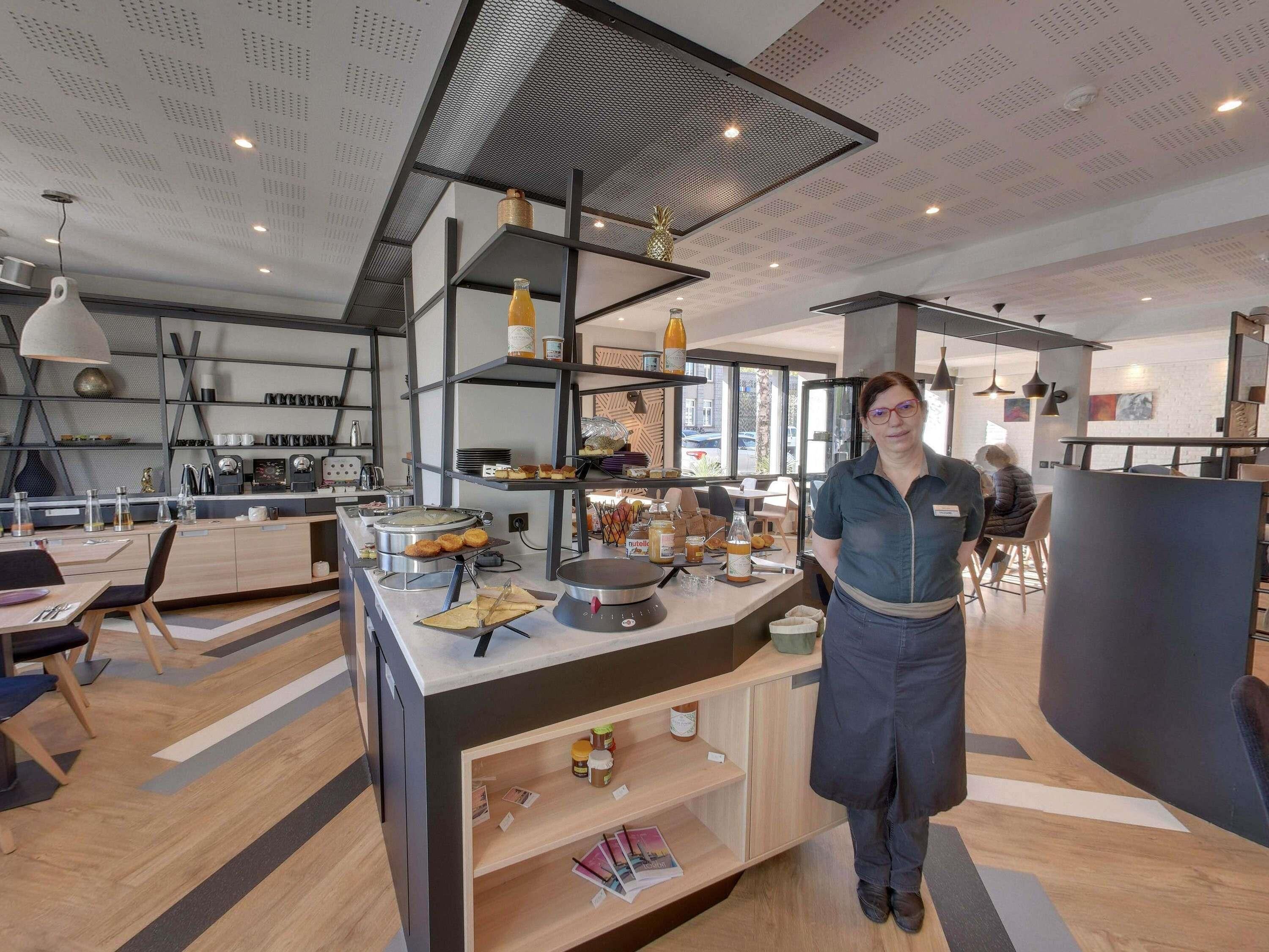 Dagelijks ontbijtbuffet (EUR 17 per persoon)