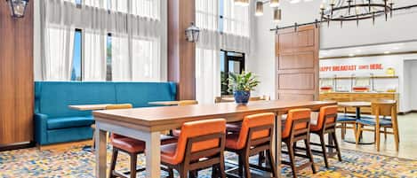 Desayuno buffet incluido todos los días