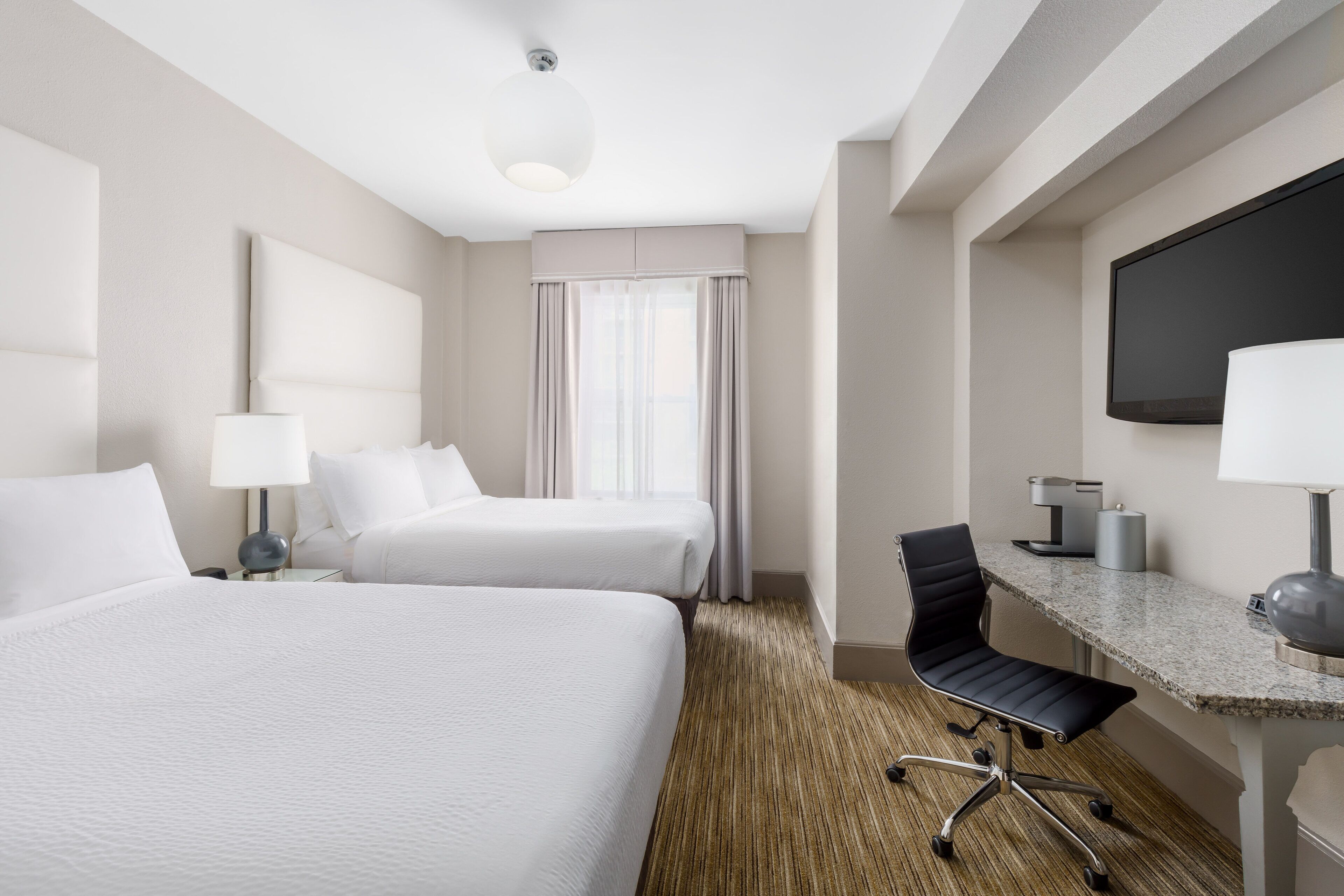 Photo - Holiday Inn Express Chicago - Magnificent Mile by IHG