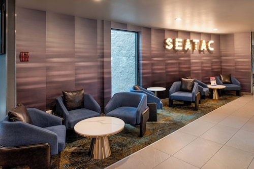 La Quinta Inn & Suites by Wyndham Seattle Sea-Tac Airport
