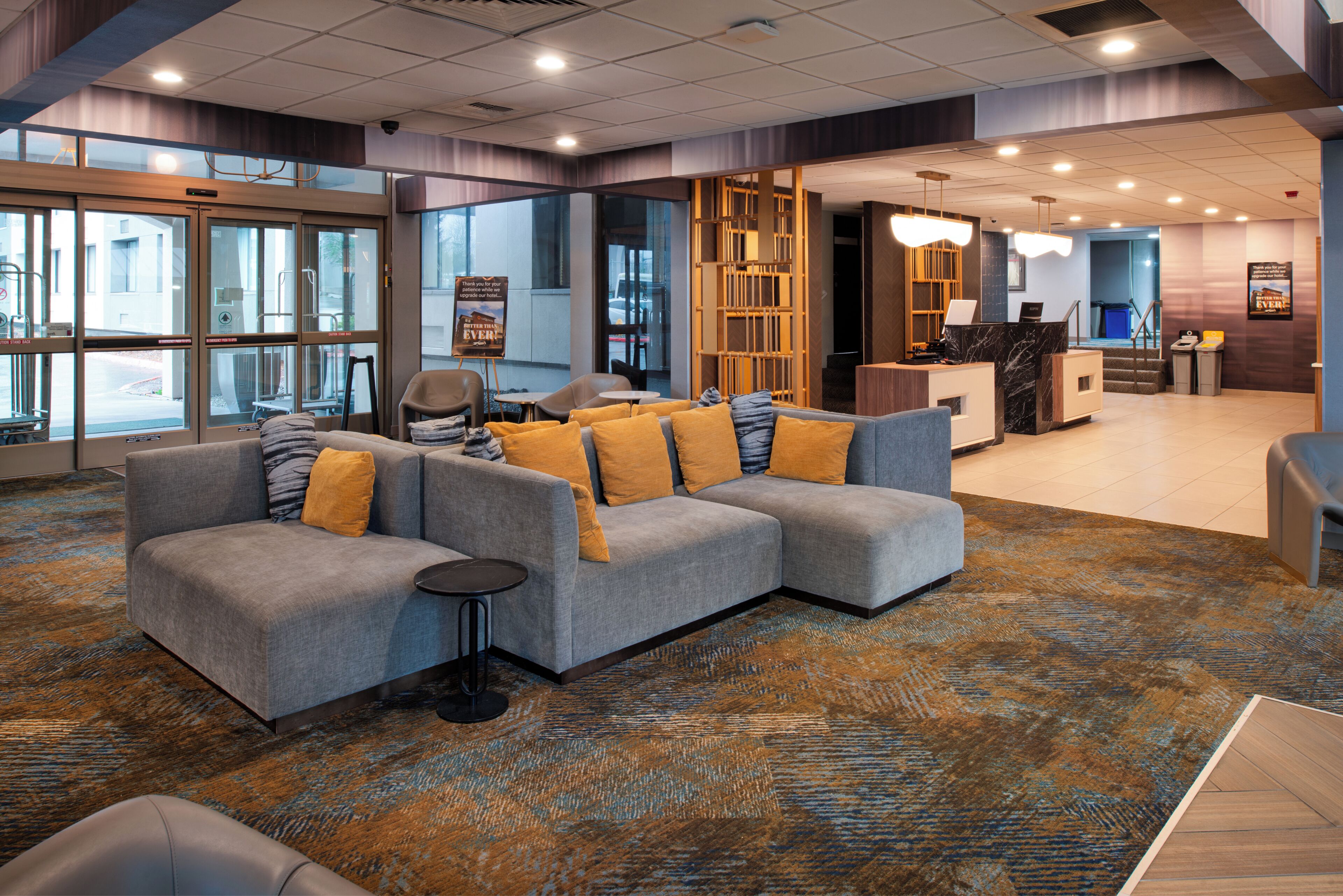 Sala de estar en el lobby