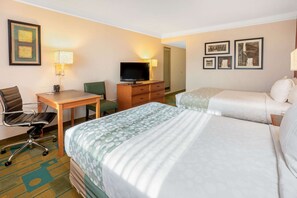 Habitación, 2 camas dobles, no fumadores | Ropa de cama de alta calidad y colchones con acolchado adicional