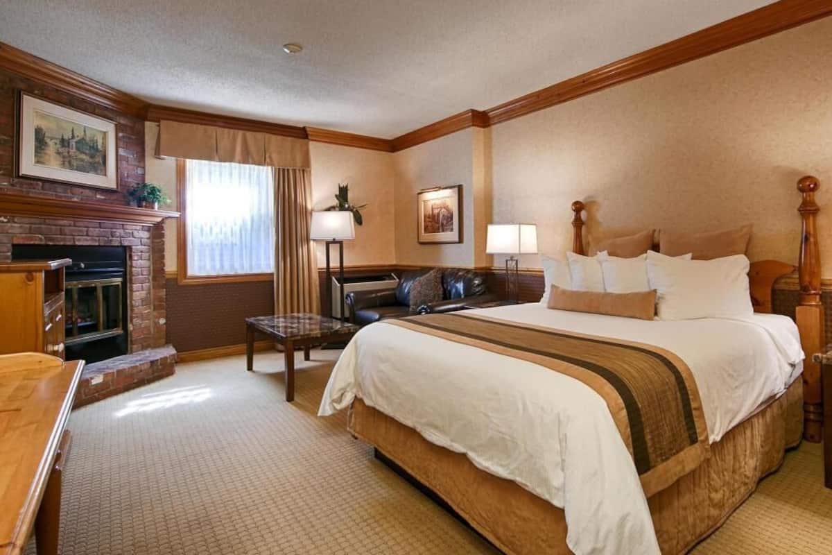 Hochwertige Bettwaren, Pillowtop-Betten, Zimmersafe