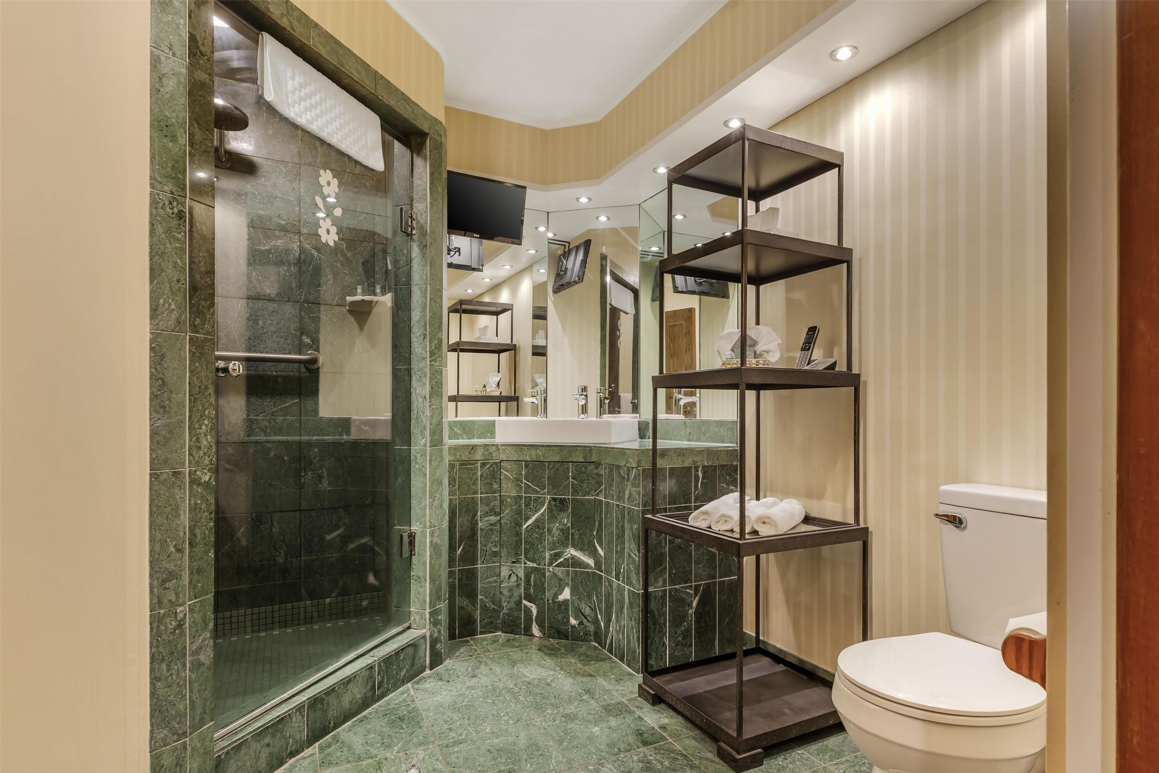 Photo - Best Western Fireside Inn