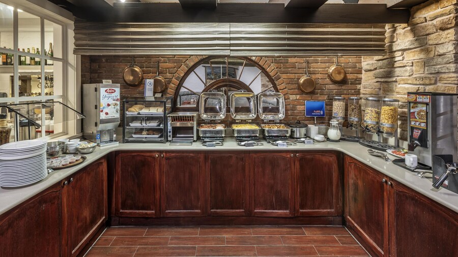 Best Western Fireside Inn