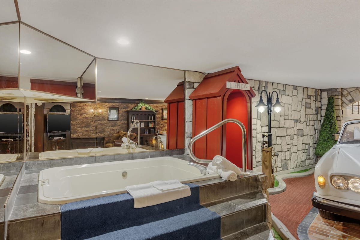 Suite Studio, 1 grand lit, non-fumeurs, baignoire à jets (Lord N Lady) | Literie de qualité supérieure, surmatelas
