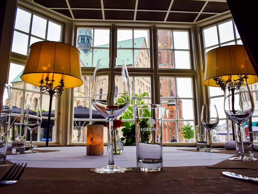 2 restaurants, lunch, dinner served; Scandinavian cuisine