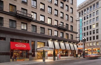 Hotel Exterior at Galleria Park Hotel