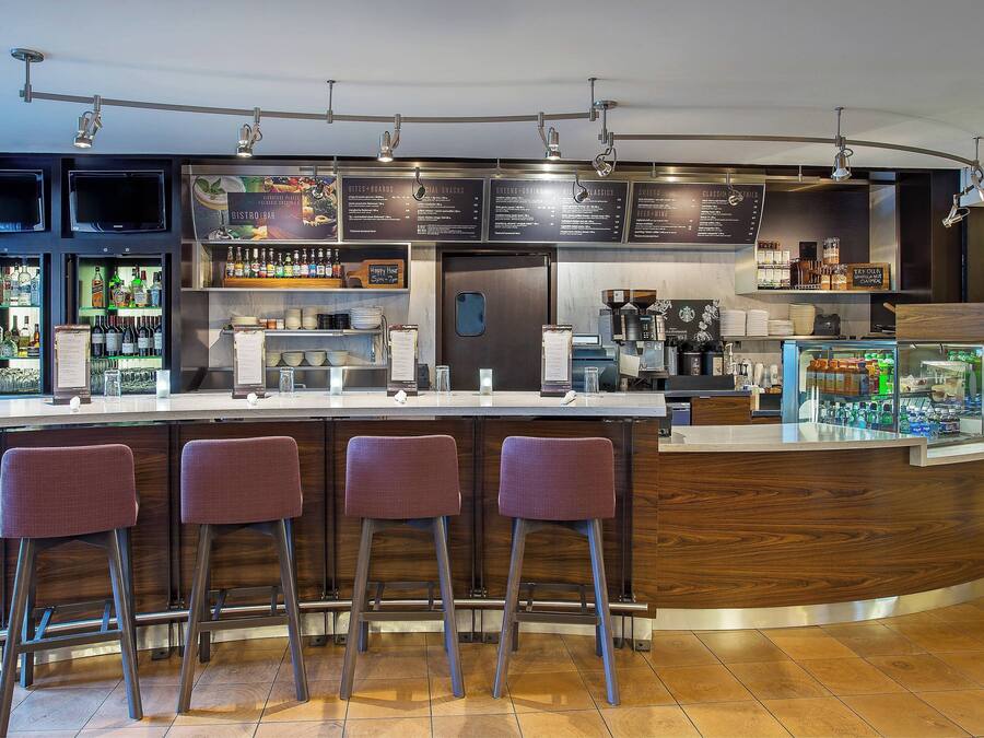 Petit déjeuner préparé sur commande servi tous les jours en supplément