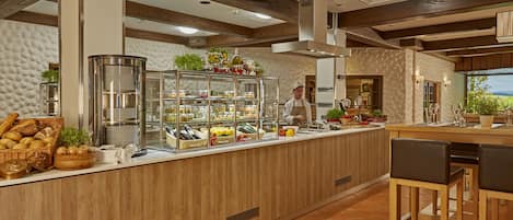 Frühstück, Mittagessen, Abendessen, internationale Küche