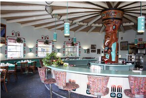 Bar (on property) - Kachina Lodge (Taos)