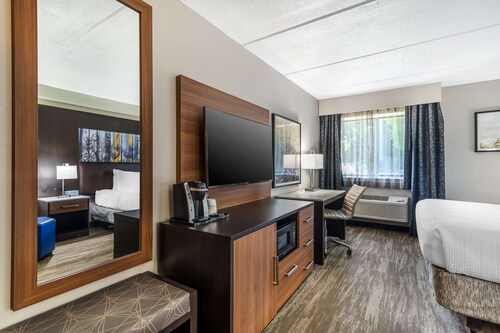 Best Western Atlanta-Marietta Ballpark Hotel