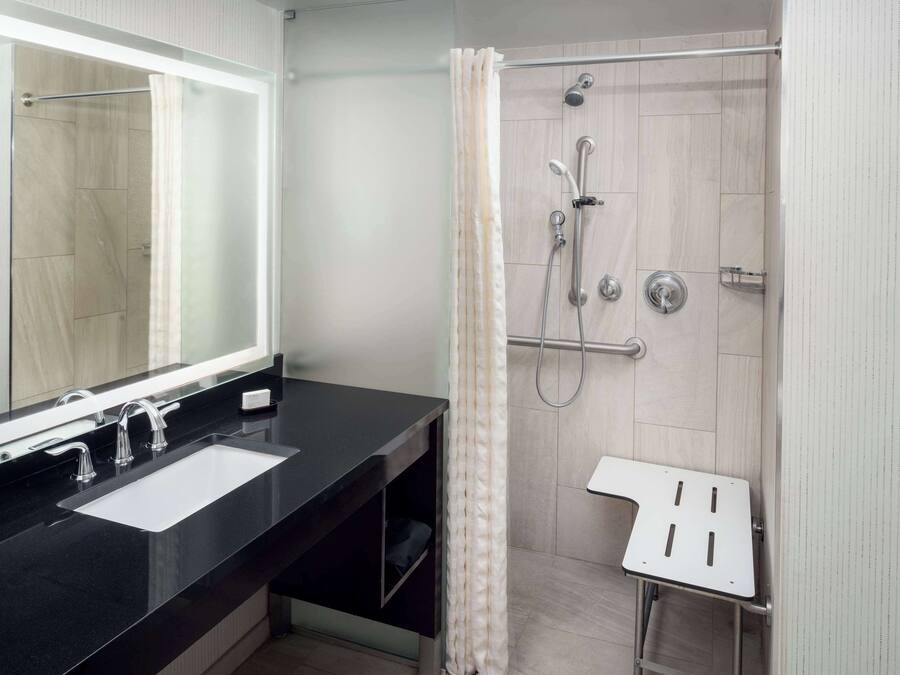 Shower kamar mandi