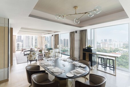 Shangri La Singapore - Image 94