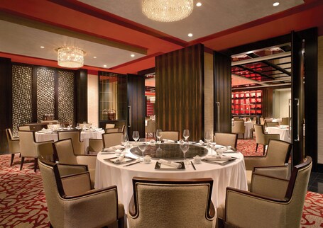 Shangri La Singapore - Image 146