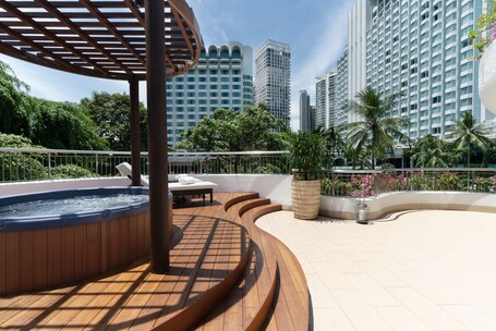 Shangri La Singapore - Image 21