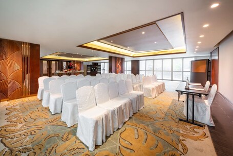 Shangri La Singapore - Image 159
