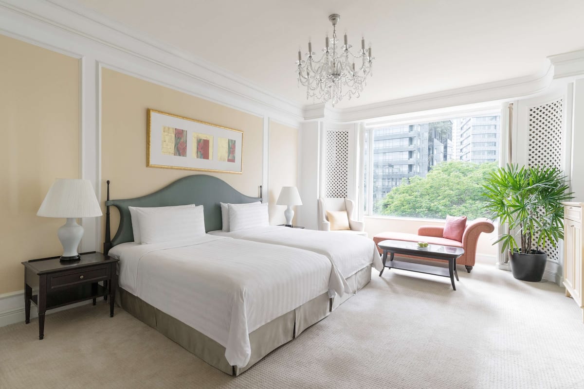 Valley Wing One-Bedroom Suite | Premium bedding, minibar, in-room safe, individually decorated