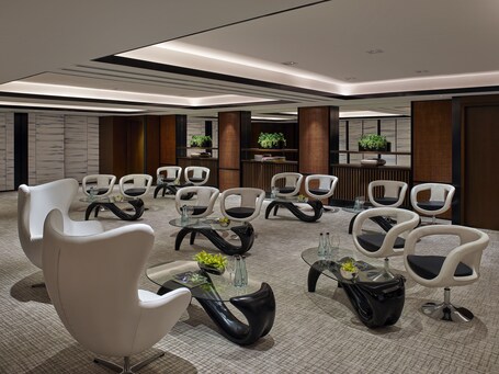 Shangri La Singapore - Image 72