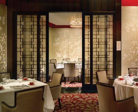 Shangri La Singapore - Image 7