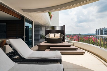 Shangri La Singapore - Image 20