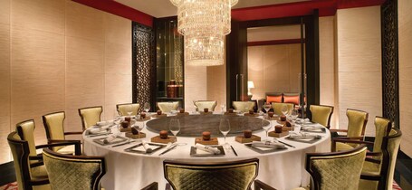 Shangri La Singapore - Image 128