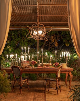 Breakfast, lunch and dinner served at Petit Ermitage