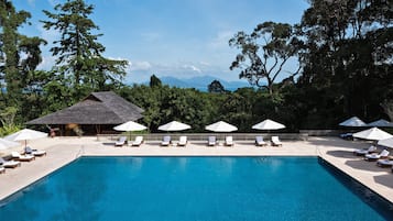 2 outdoor pools, pool umbrellas, sun loungers