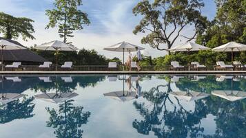 2 outdoor pools, pool umbrellas, sun loungers
