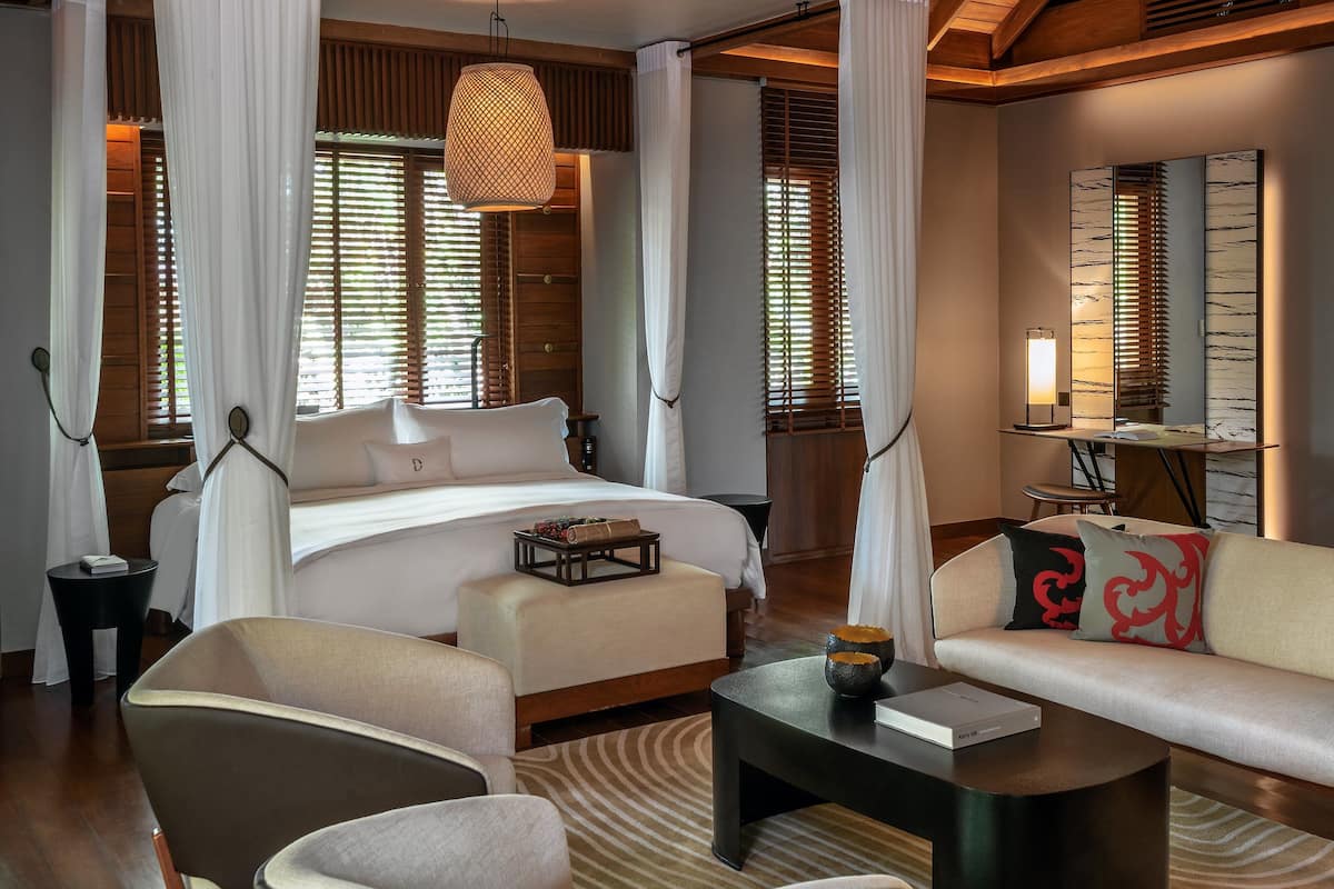 egyptian cotton sheets, premium bedding, free minibar, in-room safe