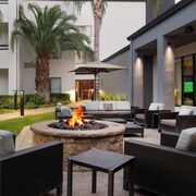 Courtyard by Marriott Fresno