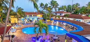 Outdoor pool, pool umbrellas, pool loungers