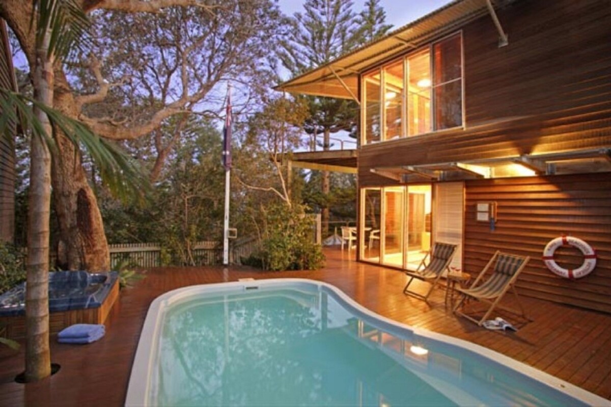Deluxe Room, 1 King Bed, Private Pool, Garden View | View from room