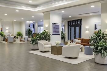 Hotel entrance and lobby at Hotel Tampa Riverwalk