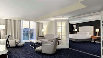 Premium bedding, pillowtop beds, in-room safe, desk