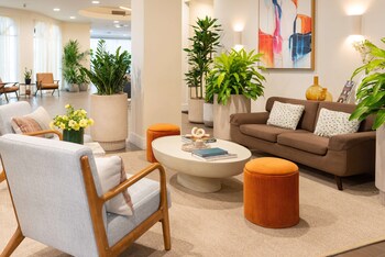 Hotel entrance and lobby at Hotel Tampa Riverwalk