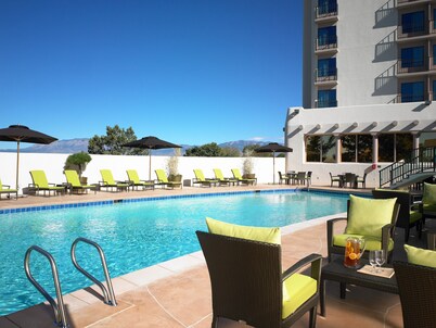 Sheraton Albuquerque Airport Hotel
