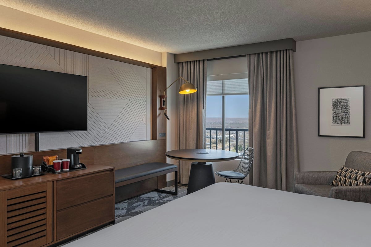 1 chambre, literie de qualité, coffre-fort, décor unique