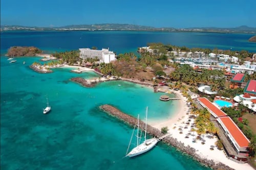 Hotel Bakoua Les Trois Ilets