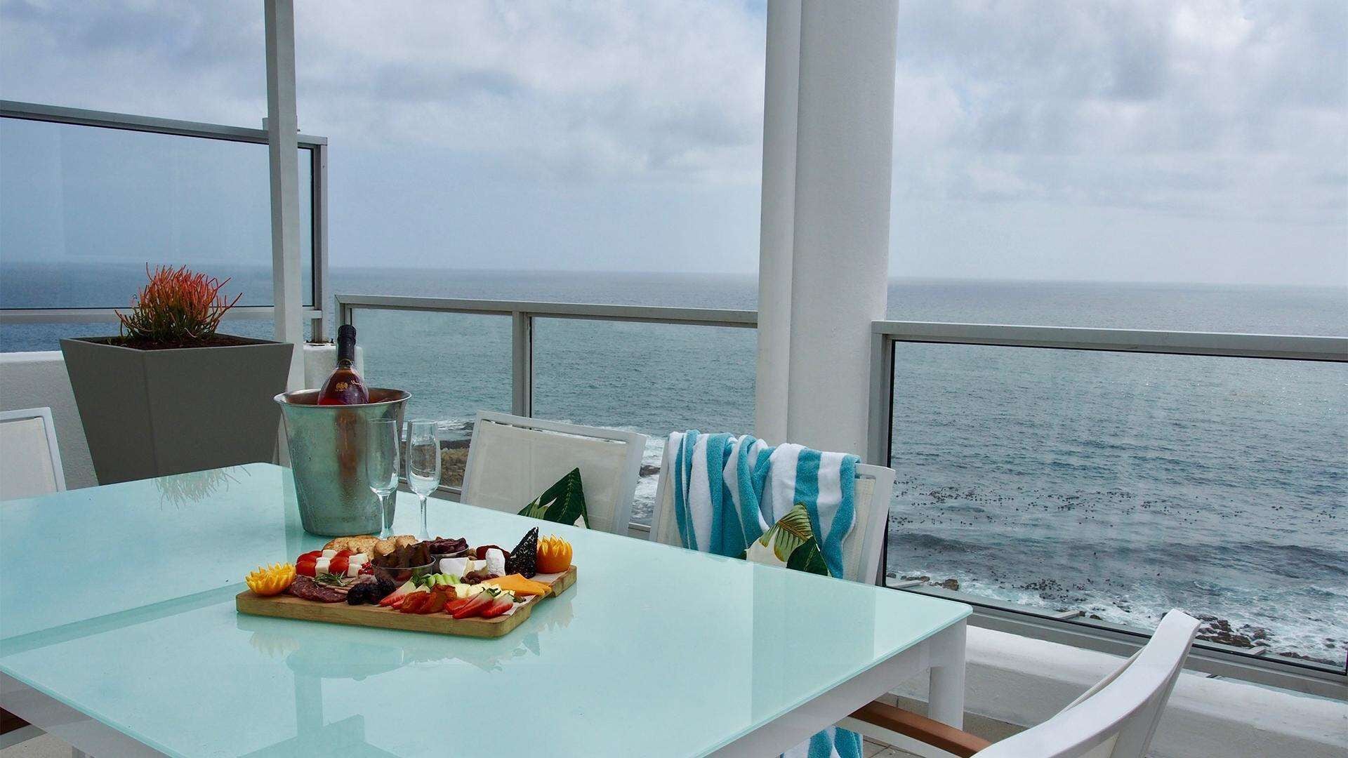 1 bedroom, premium bedding, down duvets, in-room safe