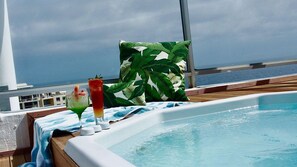 1 bedroom, premium bedding, down comforters, in-room safe