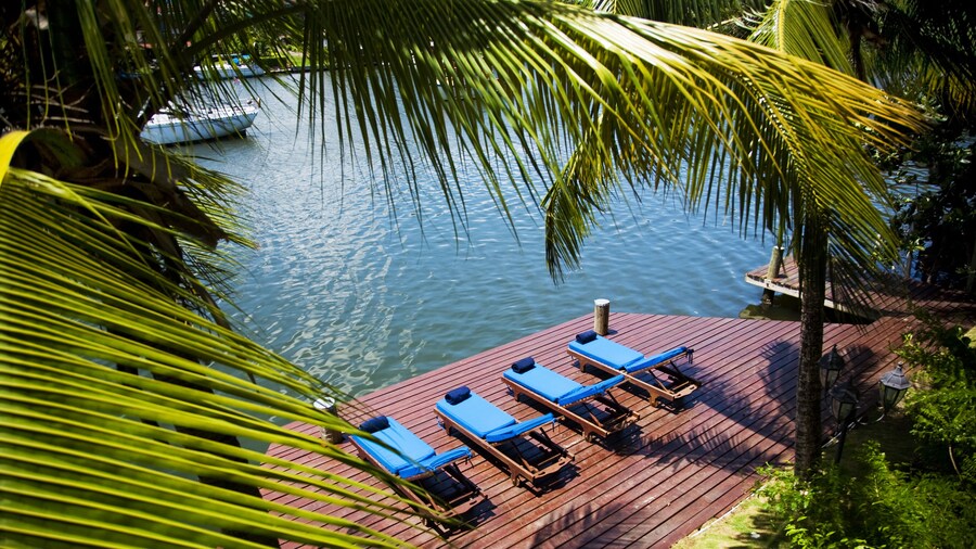 Harmony Marina Suites