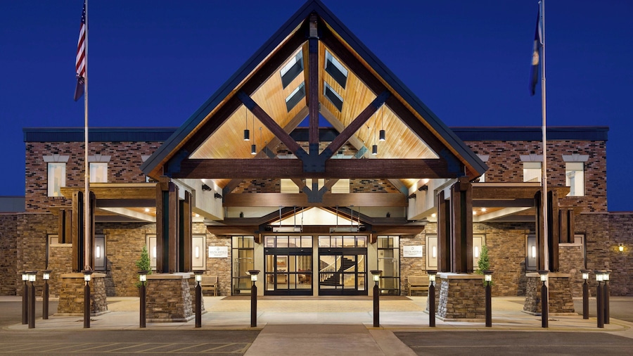 Delta Hotels by Marriott Helena Colonial