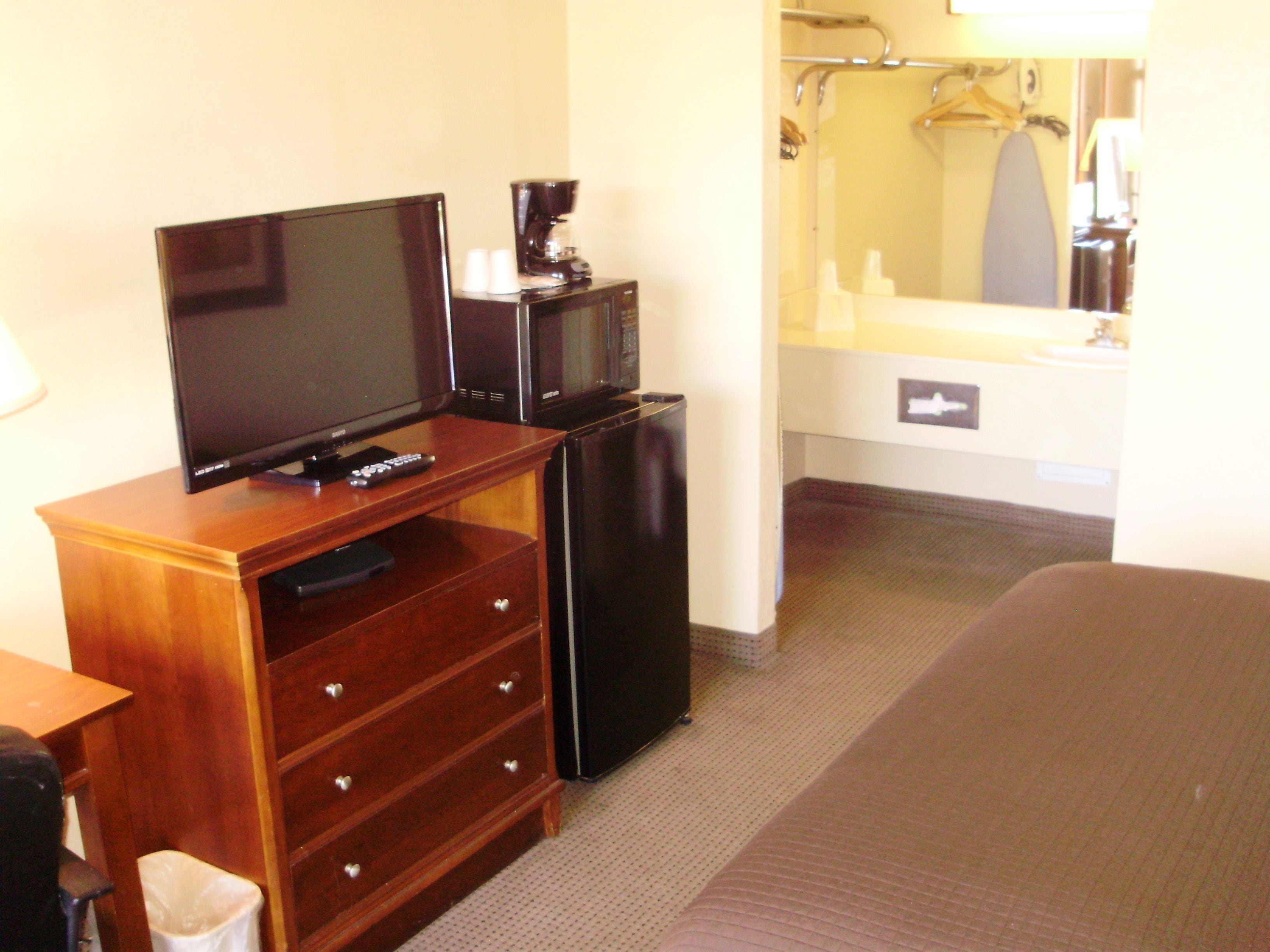 Photo - Trade Winds Central Inn