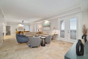 Presidential Suite, 1 Single Bed | Premium bedding, pillow-top beds, in-room safe, desk - Crowne Plaza Orlando - Downtown by IHG (Orlando)